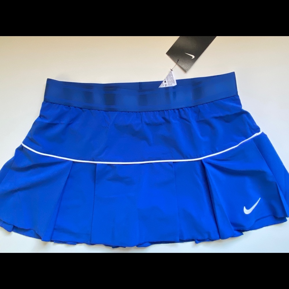 Nike blue tennis skirt (m)